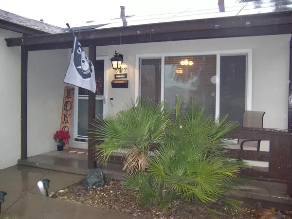 Manteca, CA 95337,715 W Center ST