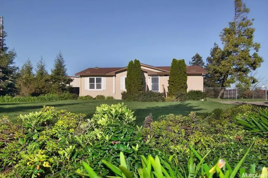 38998 Z Line RD, Clarksburg, CA 95612