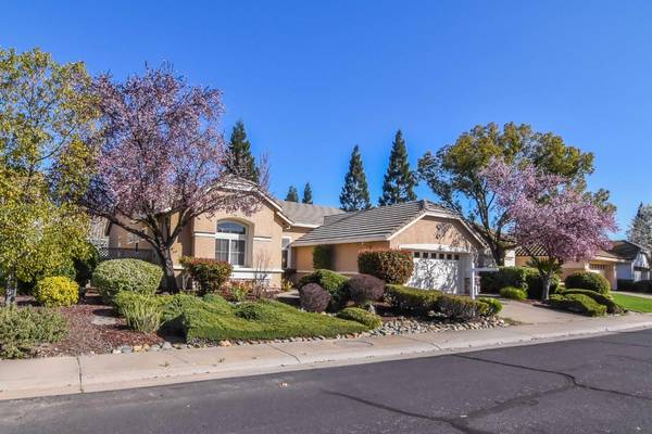 4828 Mount Rose WAY, Roseville, CA 95747