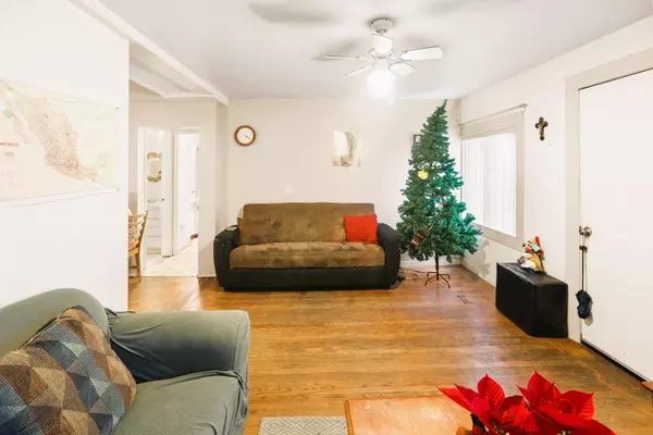 Woodland, CA 95695,132 Oak AVE