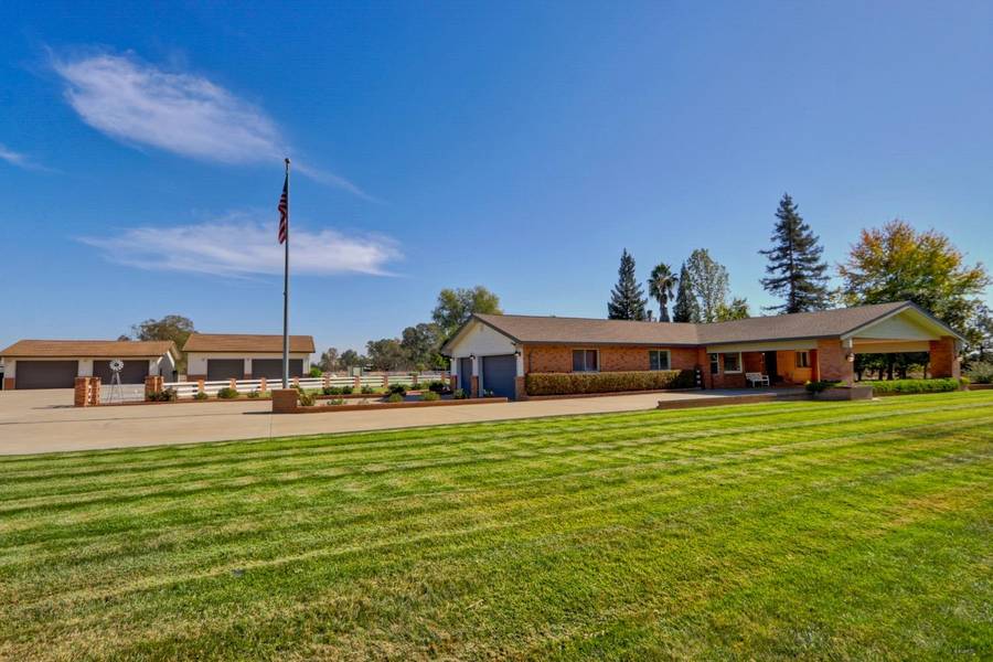 9763 Sherman LN, Wilton, CA 95693