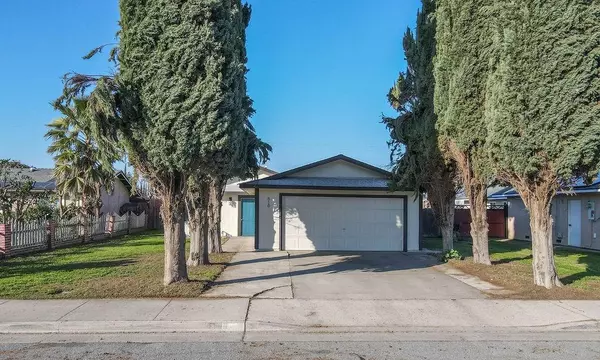 819 Olds AVE, Livingston, CA 95334