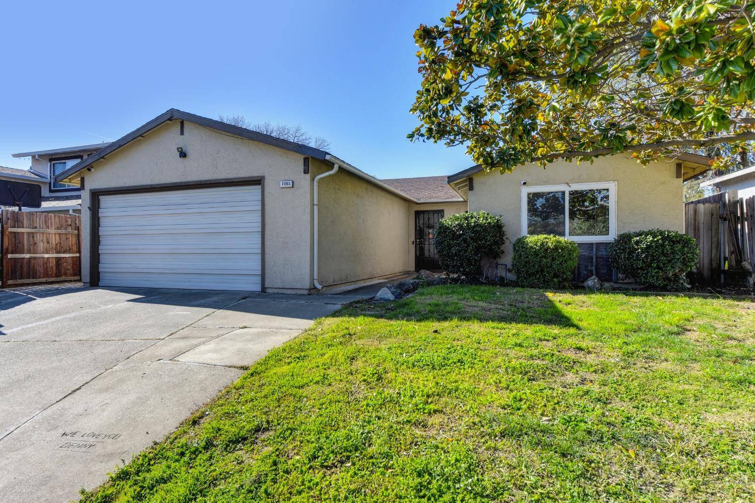 7065 Skokie PL, Citrus Heights, CA 95621