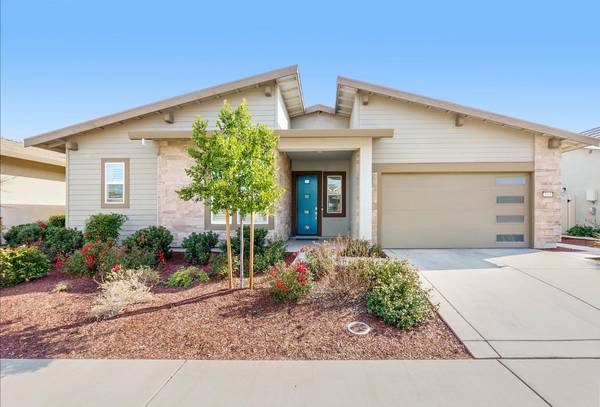 1065 Zodiac LN, Roseville, CA 95747