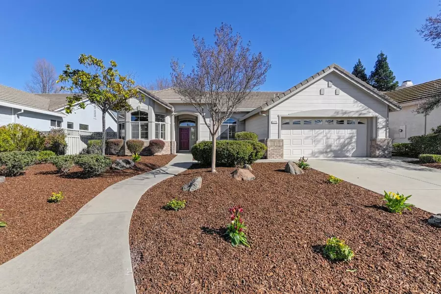 225 Heartrose CT, Roseville, CA 95747