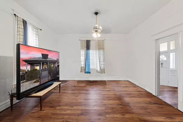 Stockton, CA 95203,626 W Oak ST