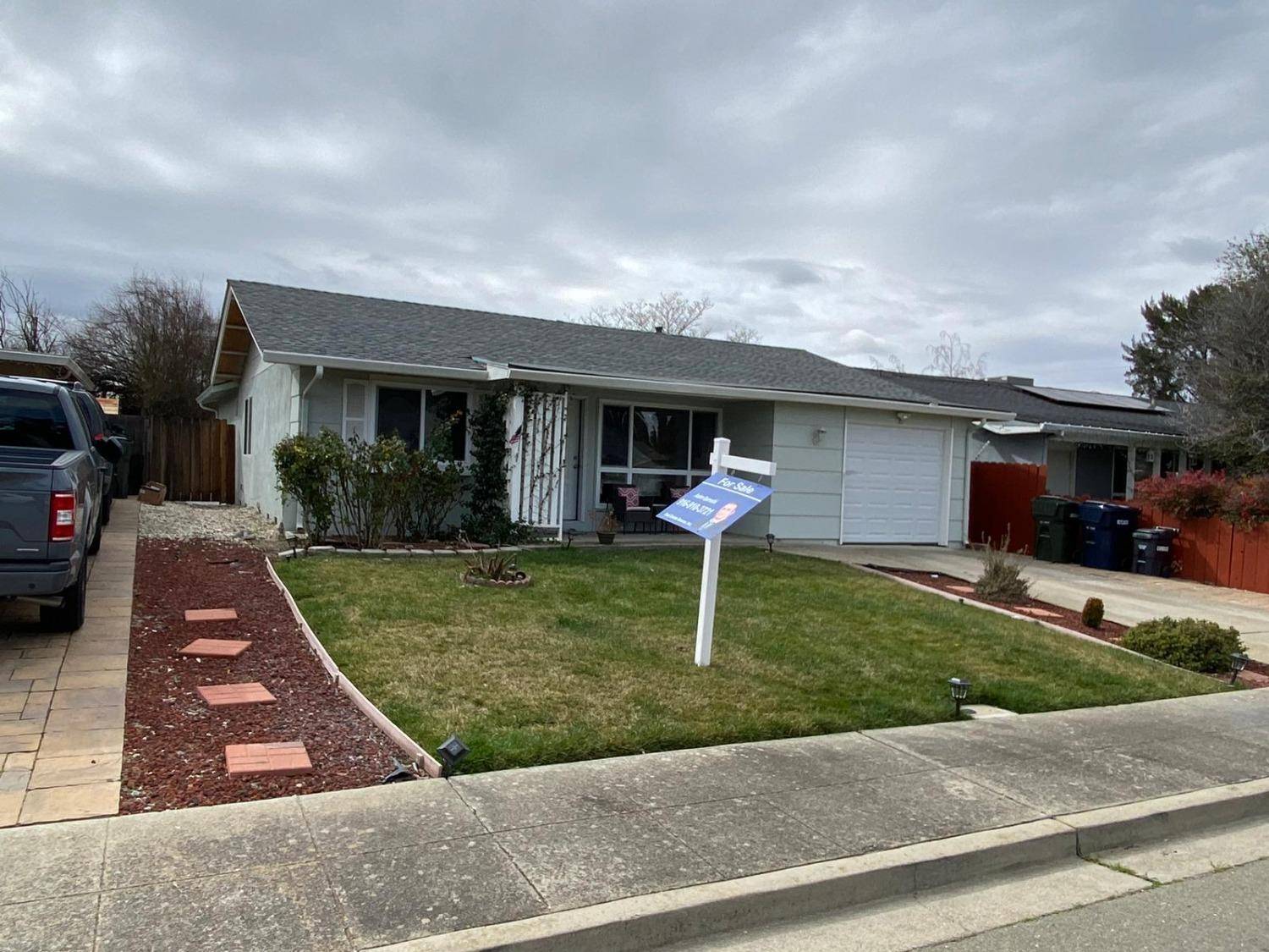 Livermore, CA 94551,5284 Peony DR