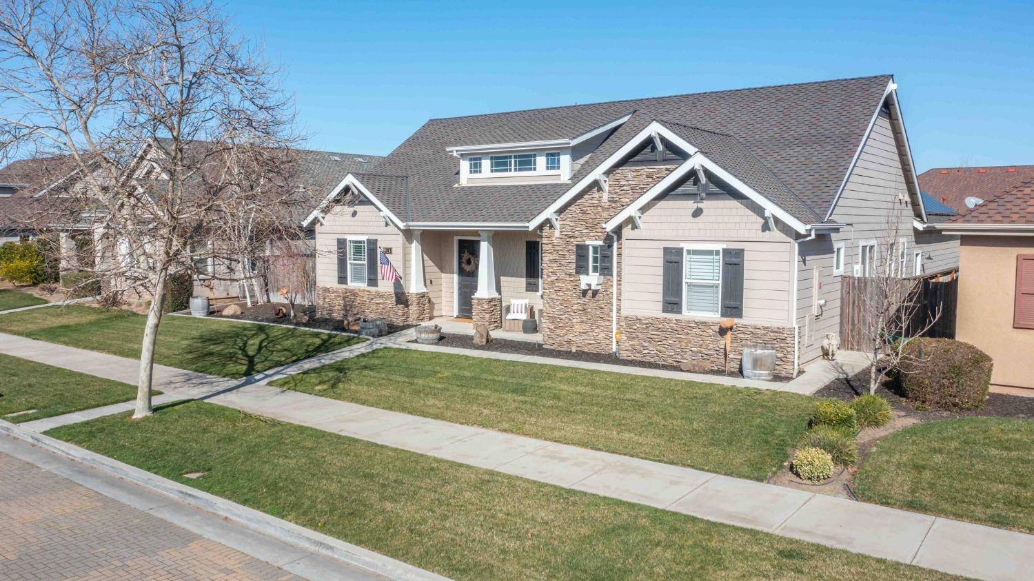 Ripon, CA 95366,343 Granite WAY