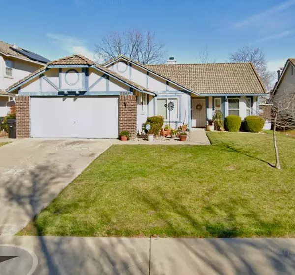 8247 Montreux WAY, Sacramento, CA 95828