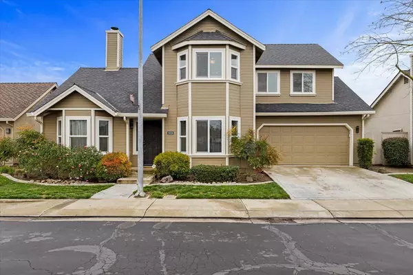 2028 Cobblestone Manor DR, Modesto, CA 95355