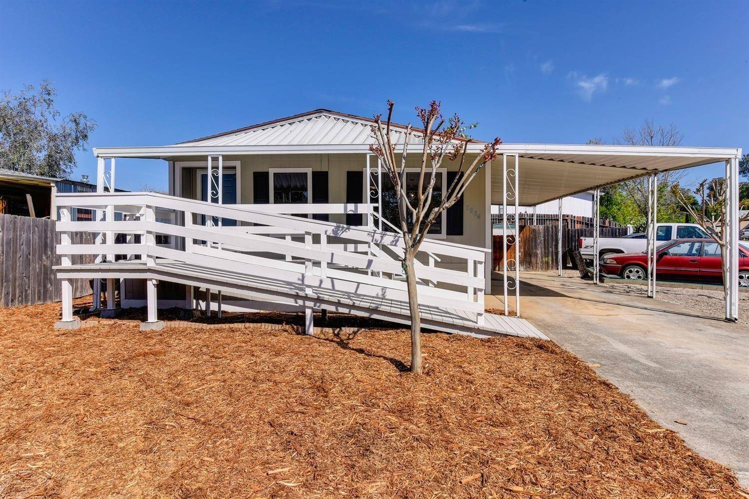 5804 Park CIR, Ione, CA 95640