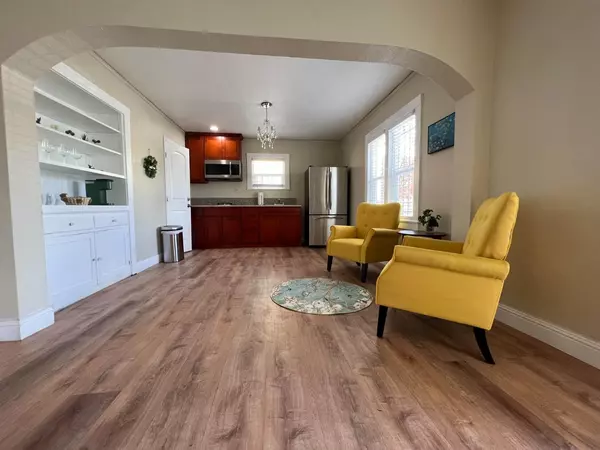 Sacramento, CA 95818,2006 28th Street