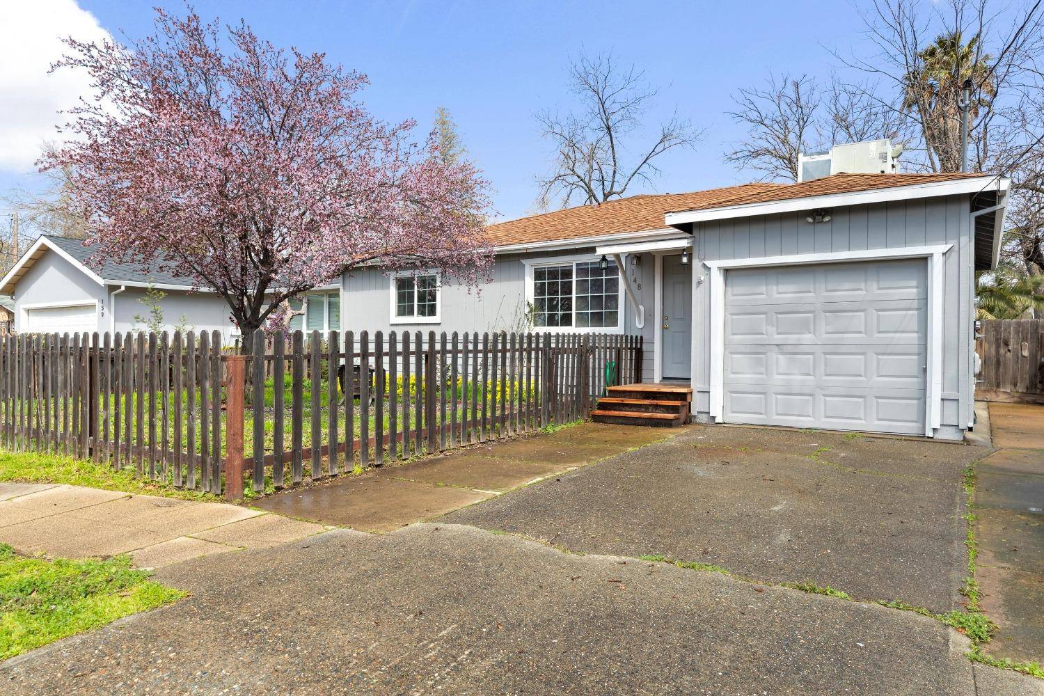 148 Ash ST, Roseville, CA 95678