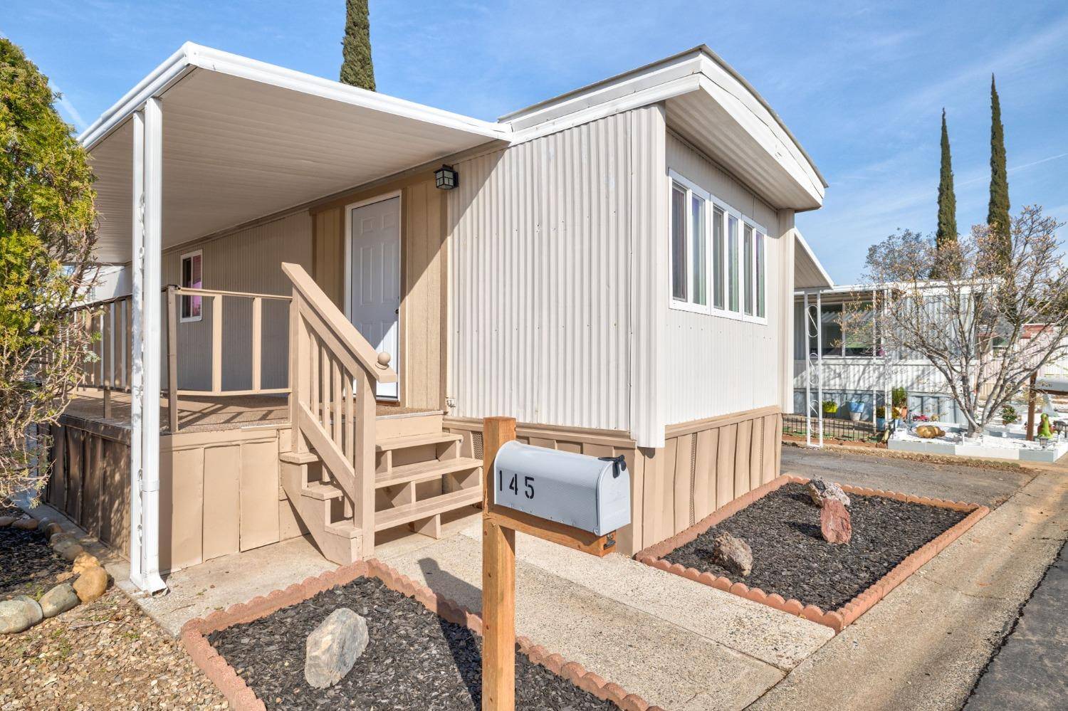 Sacramento, CA 95827,10035 Mills Station RD #145