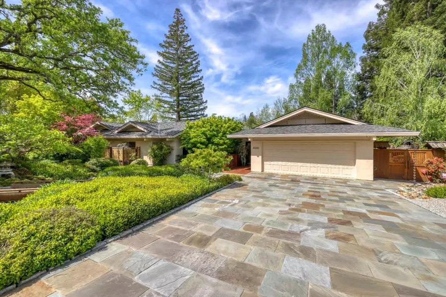 4025 Canonero CT, Fair Oaks, CA 95628