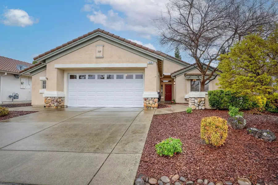 1526 Perdita LN, Lincoln, CA 95648