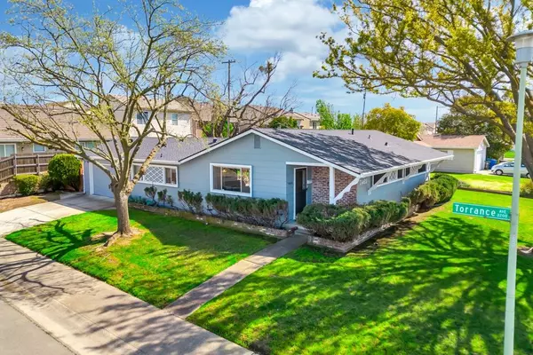 Sacramento, CA 95822,7465 32nd ST