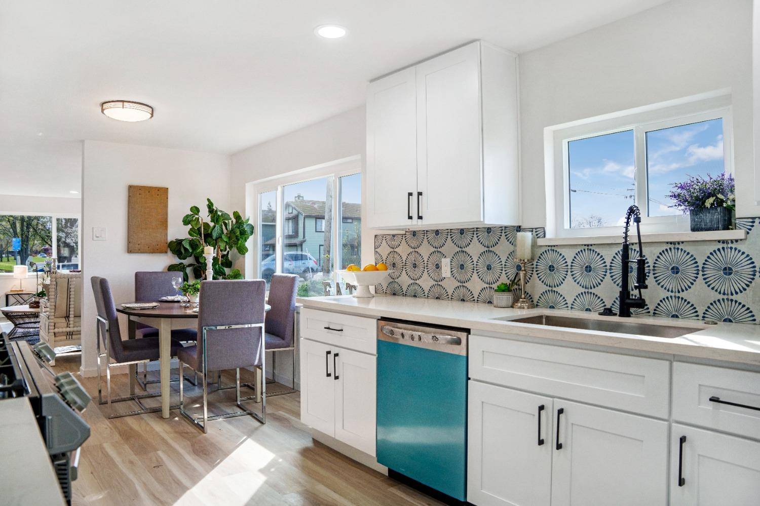 209 E 3rd ST, Tracy, CA 95376