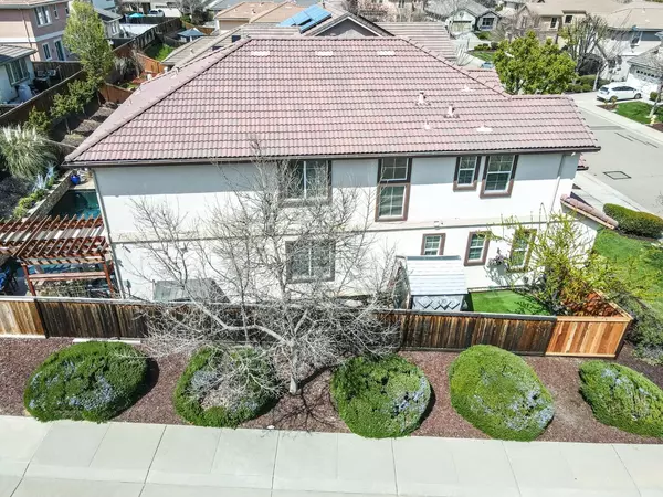 Patterson, CA 95363,20849 Shrub Oak DR