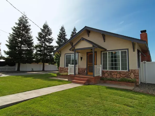 2301 Twildo RD, Oakdale, CA 95361