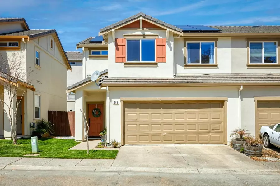 285 Bridle Point CIR, Copperopolis, CA 95228