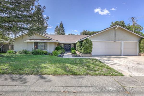 1402 Champion Oaks, Roseville, CA 95661