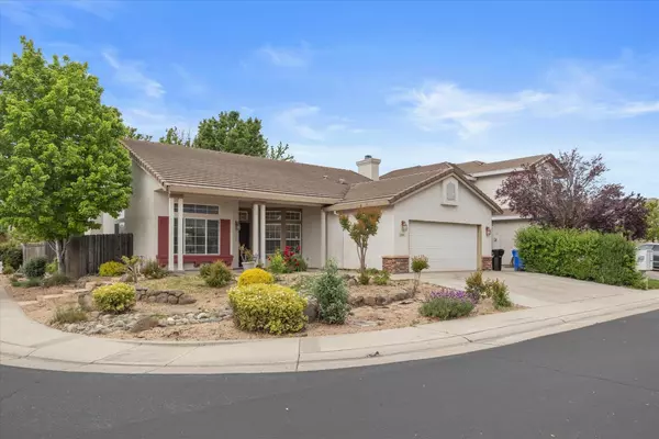 8886 Garrity DR, Elk Grove, CA 95624