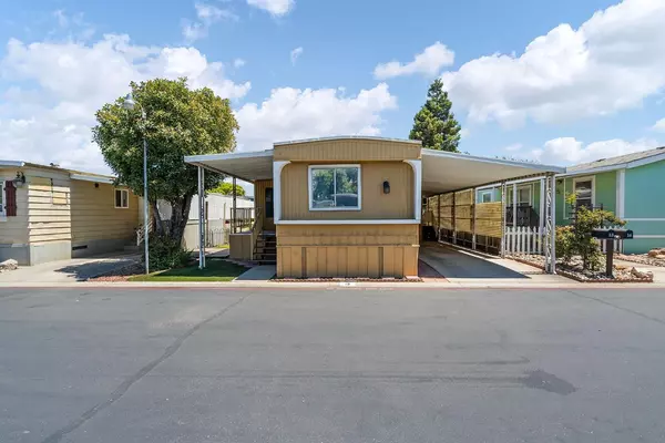 15820 S Harlan RD #13, Lathrop, CA 95330