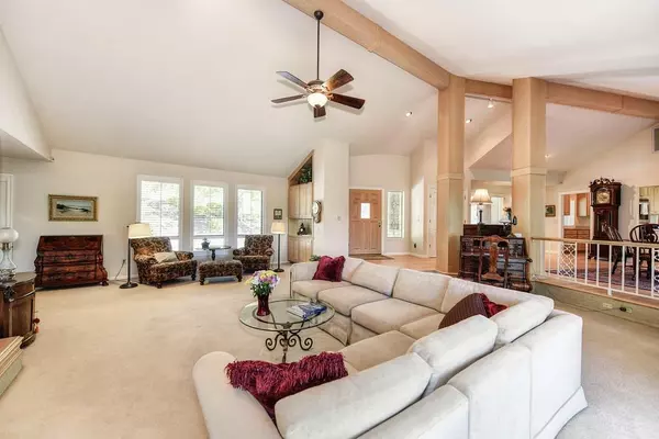 Auburn, CA 95602,9070 Upper Valley RD