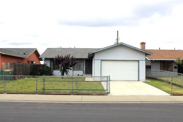 121 Rendon AVE,  Stockton,  CA 95205