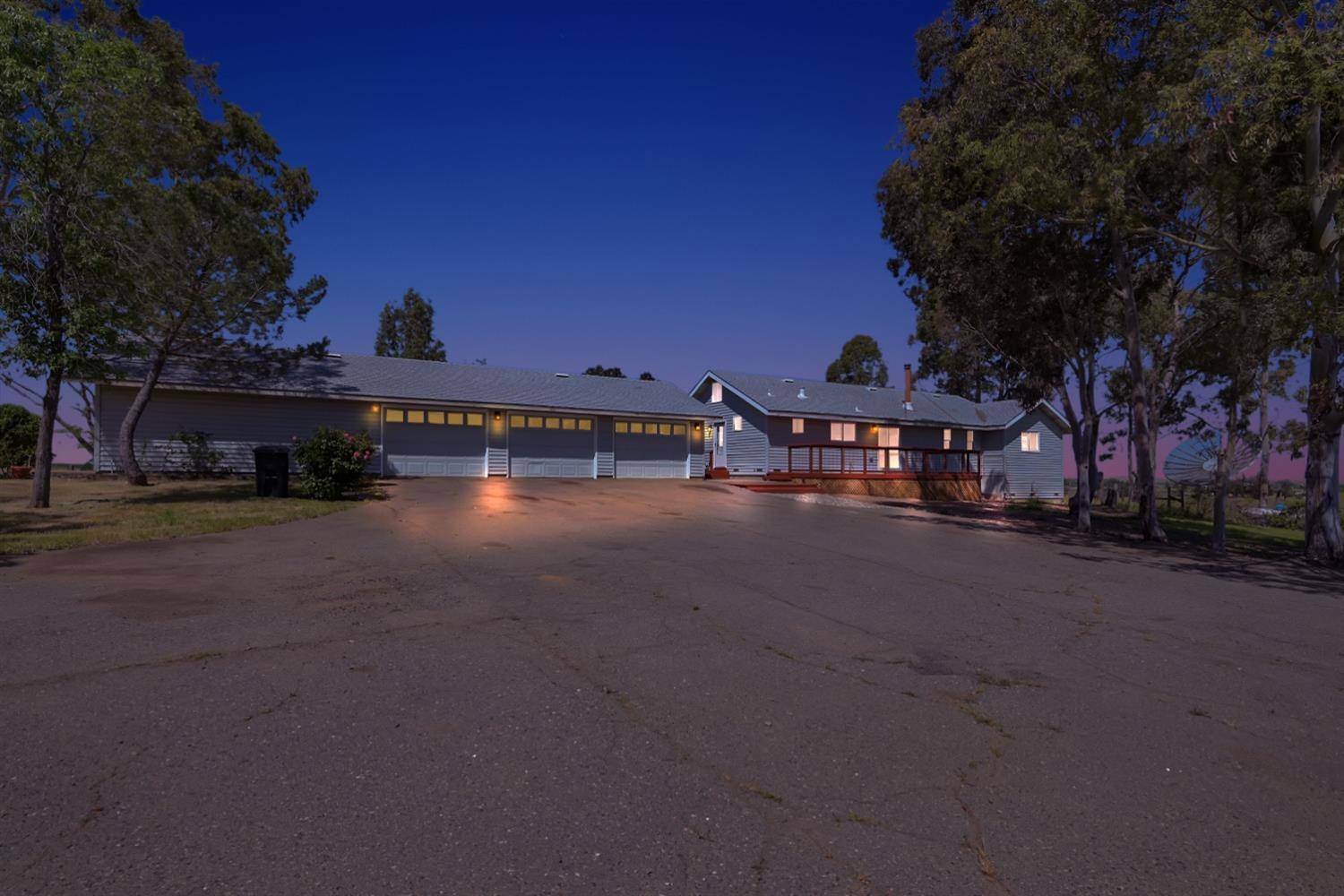 8386 Porter RD, Sheridan, CA 95681