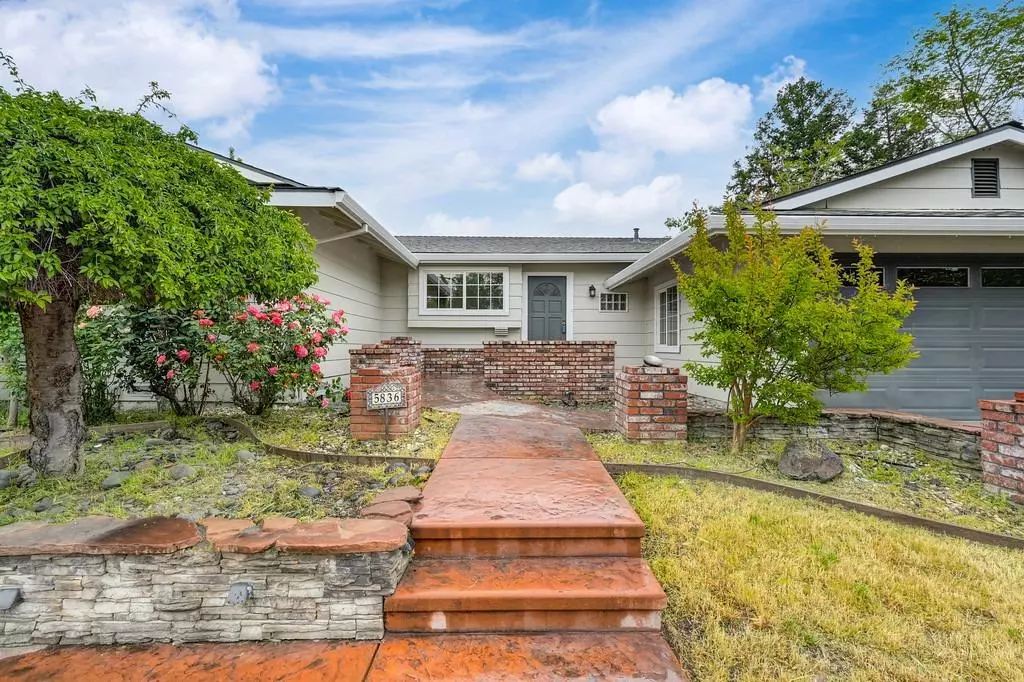 Carmichael, CA 95608,5836 Hesper WAY