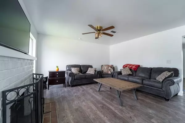 Yuba City, CA 95991,604 N Lawrence AVE