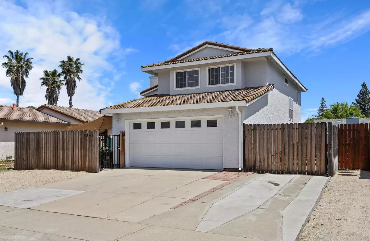 Sacramento, CA 95823,8141 Port Royale WAY