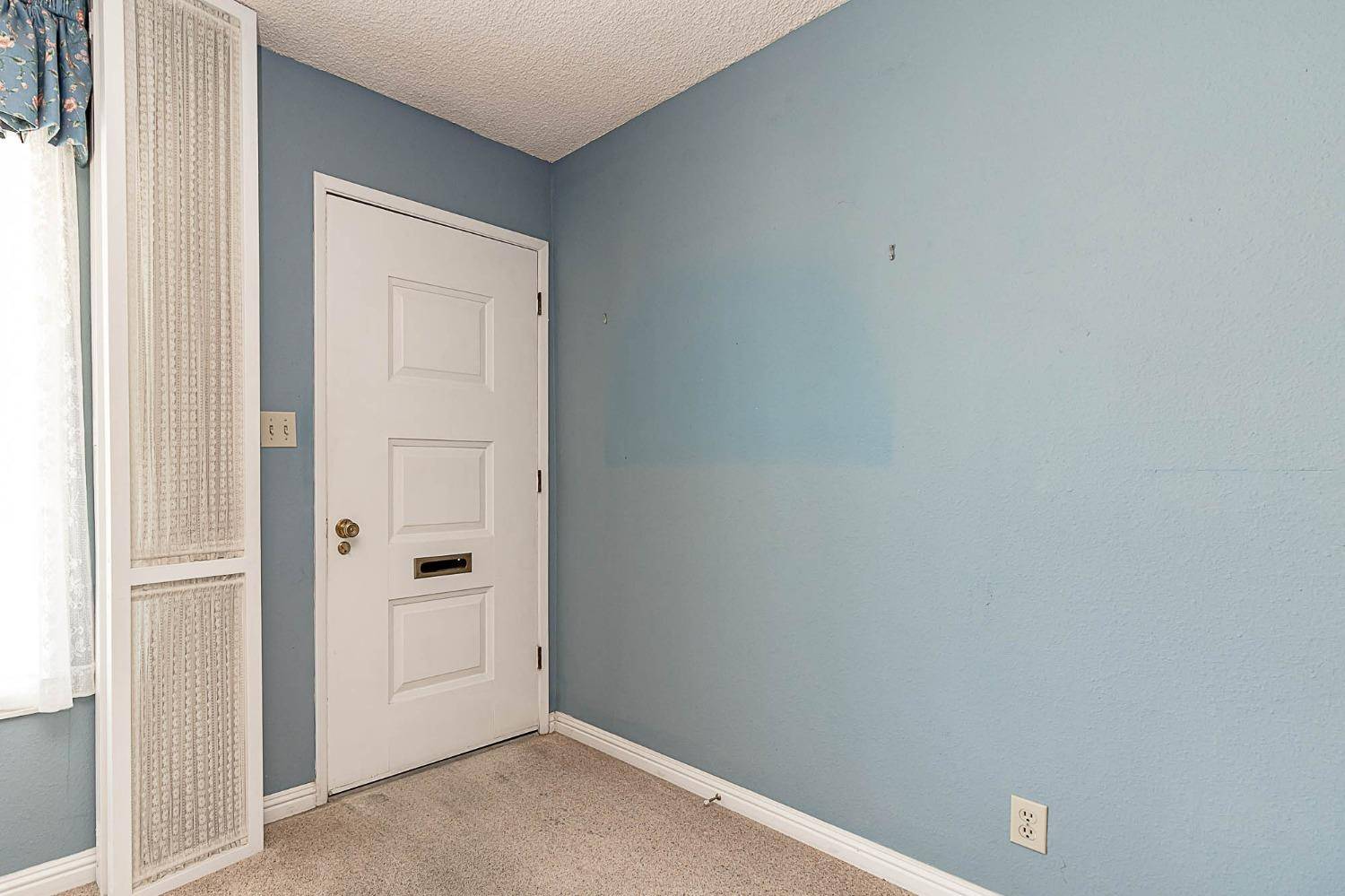 Manteca, CA 95336,439 Curtwood CT