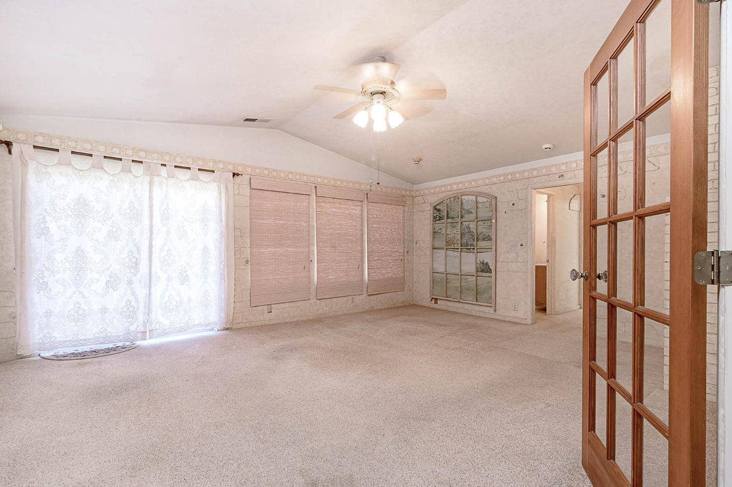 Manteca, CA 95336,439 Curtwood CT