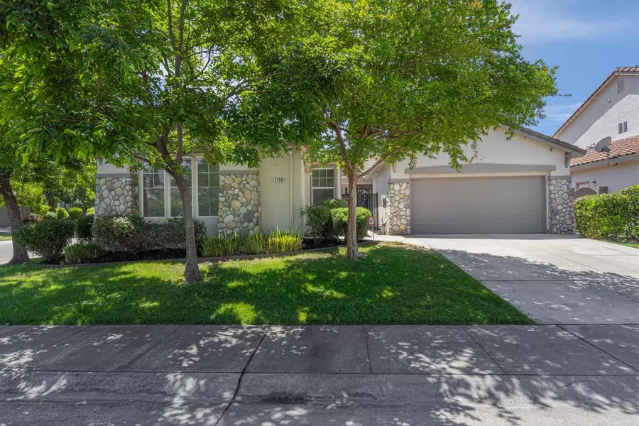 1750 Irongate WAY, Sacramento, CA 95835