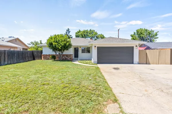 2660 Aramon DR, Rancho Cordova, CA 95670