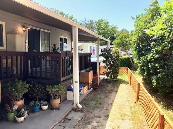 Sacramento, CA 95841,6200 Manitoba #52