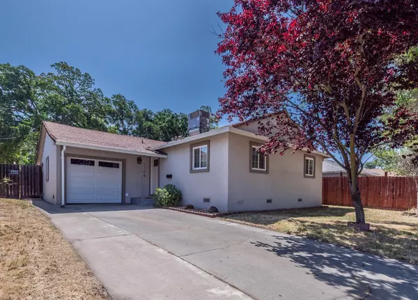 5704 Rio Verde WAY, North Highlands, CA 95660