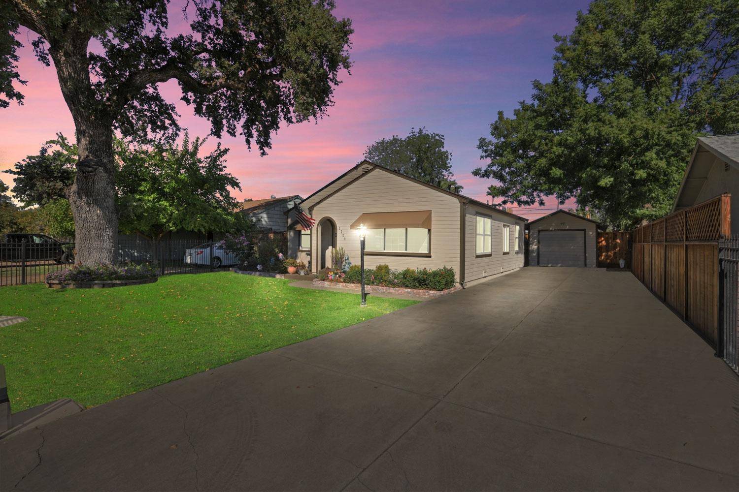 Stockton, CA 95205,1722 N Sierra Nevada ST