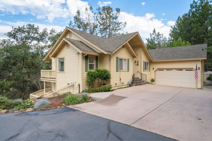 17117 Aileen WAY, Grass Valley, CA 95949