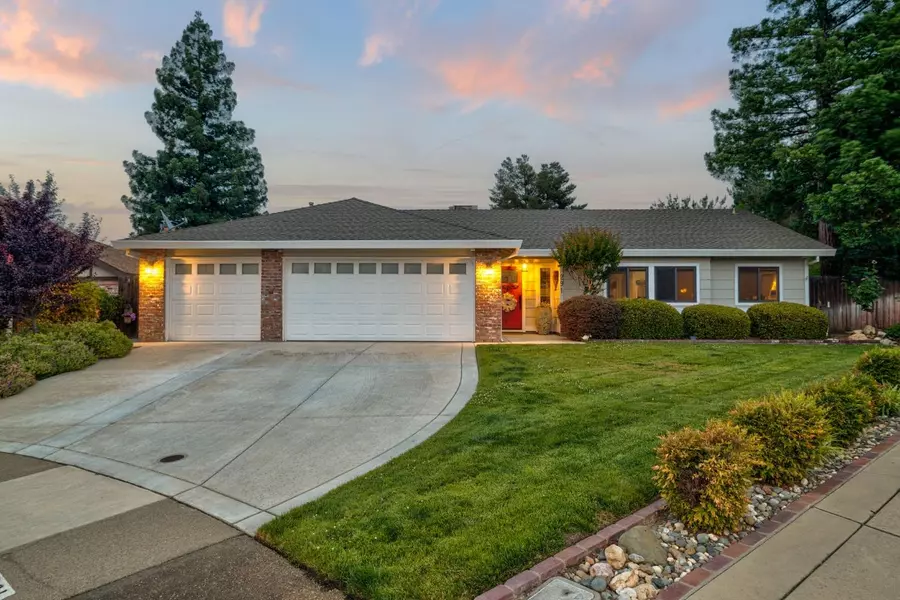 291 Walton WAY, Roseville, CA 95678