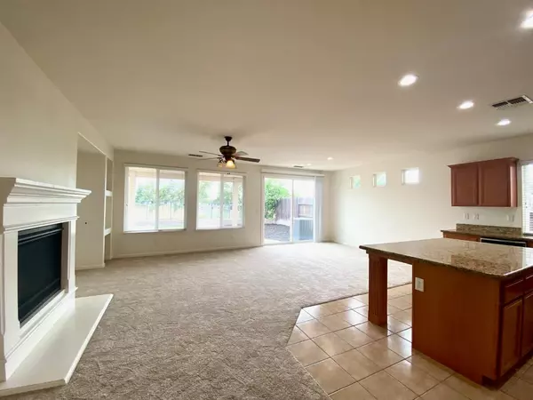 Elk Grove, CA 95757,10350 Shoech CT