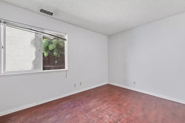 Sacramento, CA 95833,159 River Run CIR