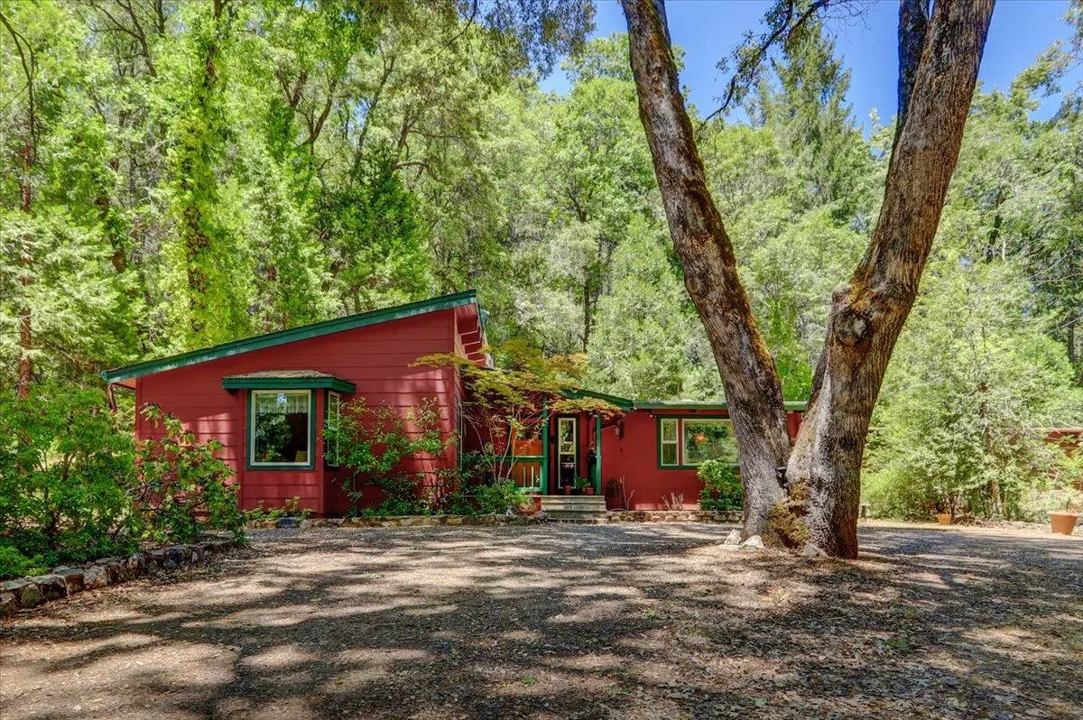 Grass Valley, CA 95945,14426 Brooks RD