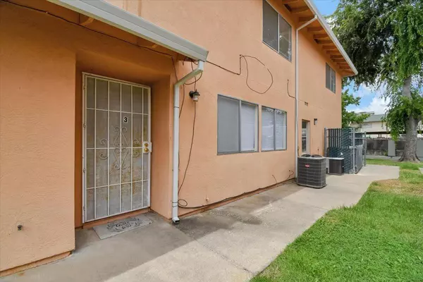 Yuba City, CA 95991,1169 Casita Dr #3