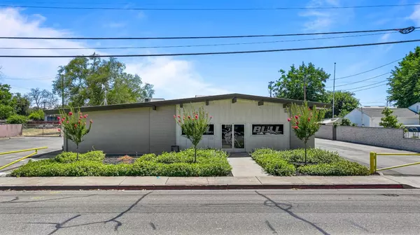 700 E Pine ST, Lodi, CA 95240