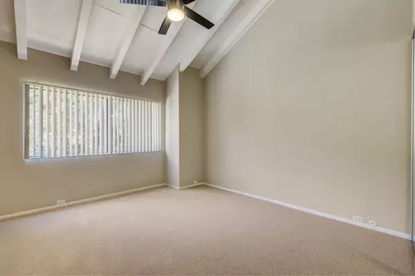 Sacramento, CA 95825,536 Woodside Oaks #3