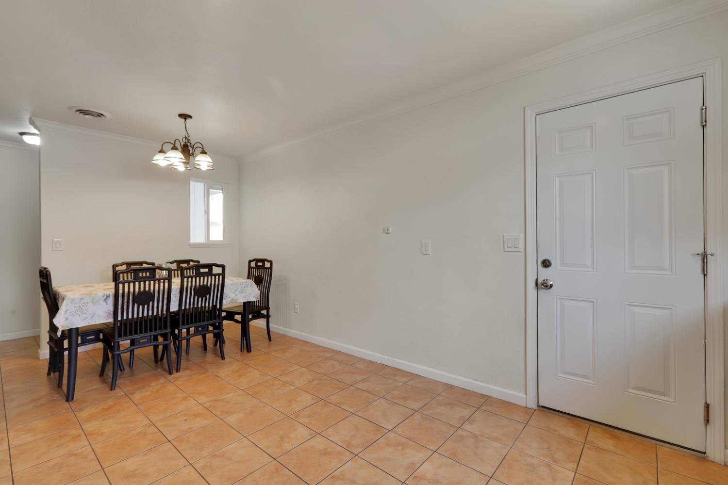 Marysville, CA 95901,1720 Maywood DR